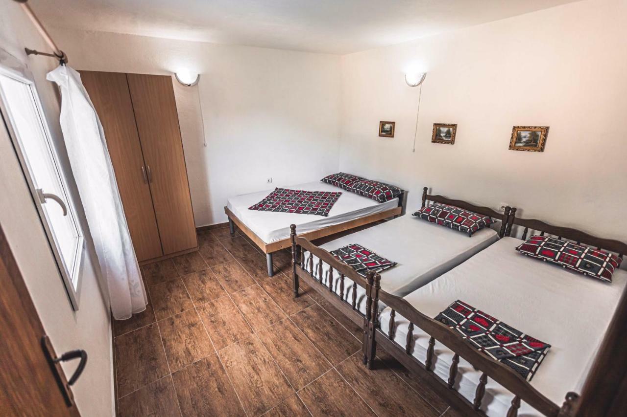 Apartments Ljujic Kruče Exteriér fotografie